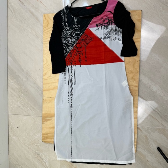 Chic Geometric Long Sleeve Dress - Black, White, Red - Picture 4 of 10